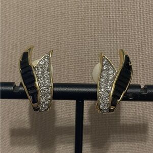 Nina Ricci earrings clip on vintage white colorless rhinestones black crystal 1”